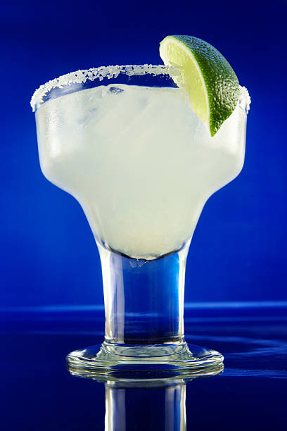 istock Margarita on the Rocks 471177183