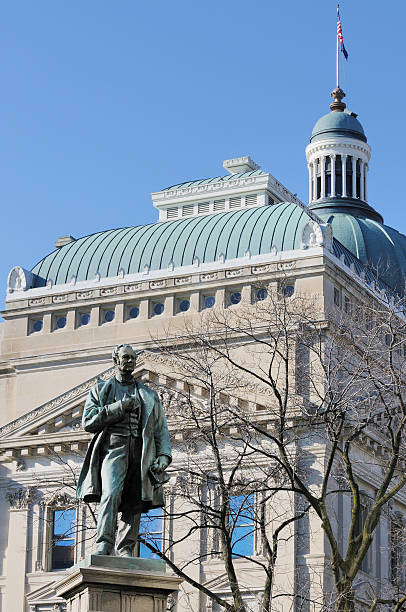 istock Oliver Morton Statue on the Indiana State House Grounds 471177873