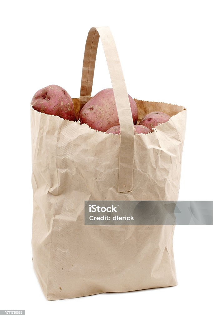 Papier sack voll von roten Kartoffeln - Lizenzfrei Rote Kartoffel Stock-Foto