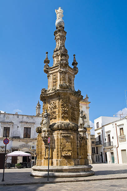 virgin colonna. nardò. puglia. italia. - pinnacle foto e immagini stock