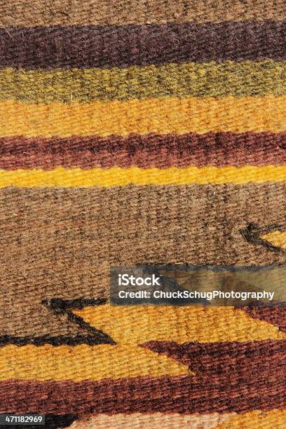 Foto de Toalha Tecido Cobertor Navajo e mais fotos de stock de Cobertor - Cobertor, Lã, Amarelo