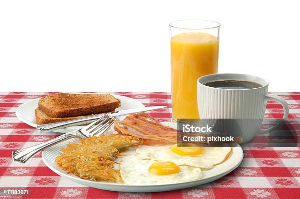 Desayuno Abundante Foto de stock y más banco de imágenes de Desayuno - Desayuno, Huevo - Comida básica, Patata picada y frita