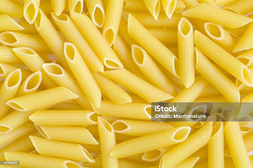 Pasta (Penne), encuadre completo - Foto de stock de Abundancia libre de derechos