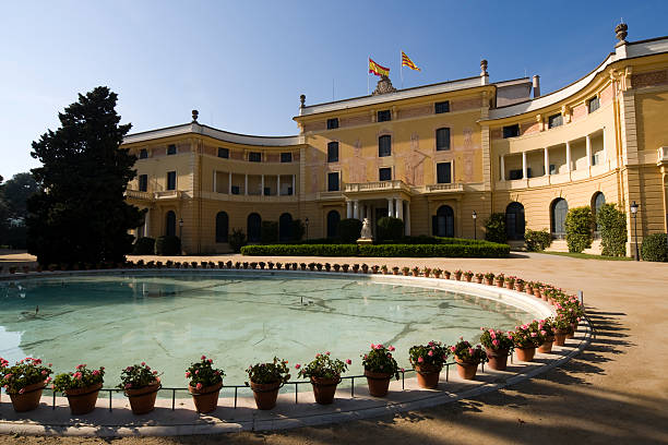istock Palau Reial de Pedralbes 471186707