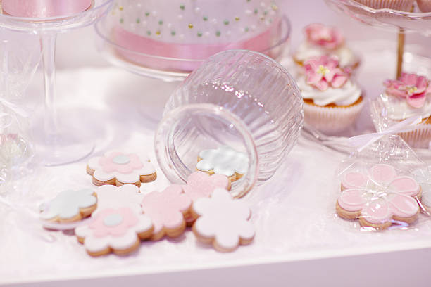 istock Elegant sweet table with cupcakes and other sweets 471187500