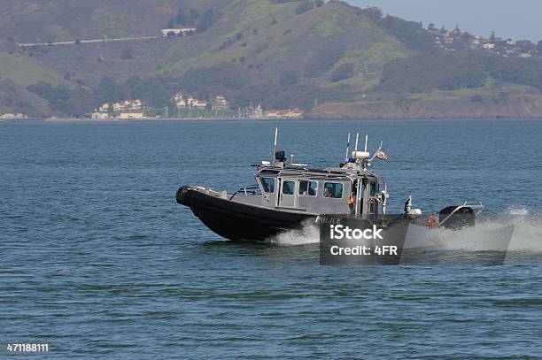 Barco Guardia De Guardia Costera De La Bahía De San Francisco Foto de stock y más banco de imágenes de Patrullero