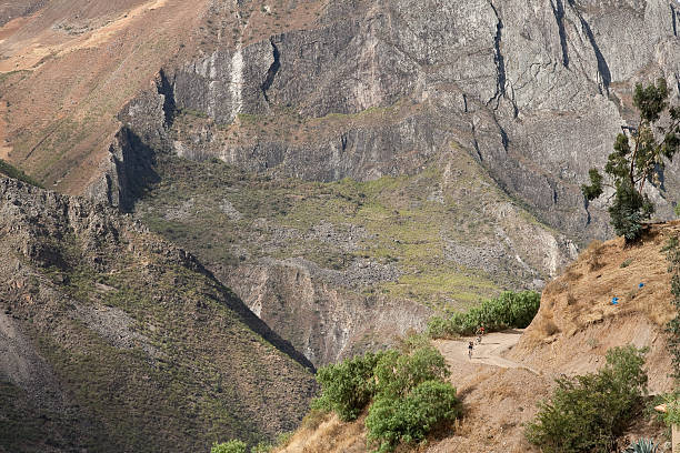 istock Mountainbiking in the Ancash district, Peru 471190447