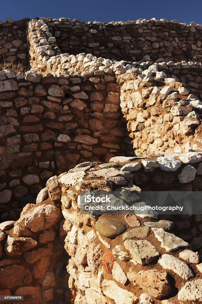 Tuzigoot 푸에블로족 유적지 돌담 - 로열티 프리 13세기 스톡 사진