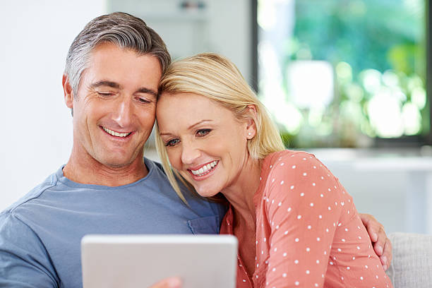 istock Relaxing together with some online entertainment 471193518