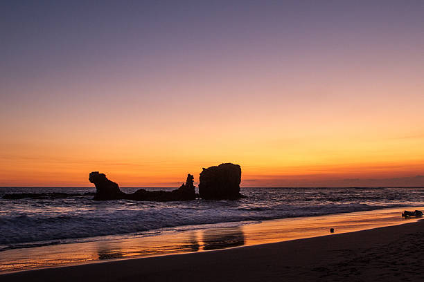 istock Sunset in El Tunco, El Salvador 471193738