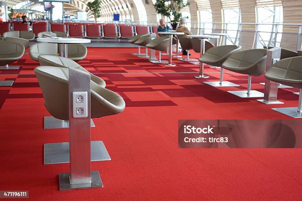 Strefa Wypoczynkowa W Nowoczesnych Poczekalni Na Lotnisku - zdjęcia stockowe i więcej obrazów Bez ludzi