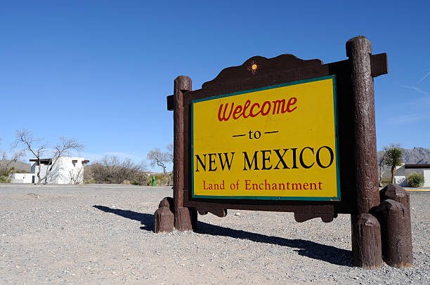 Welcome to New Mexico sign