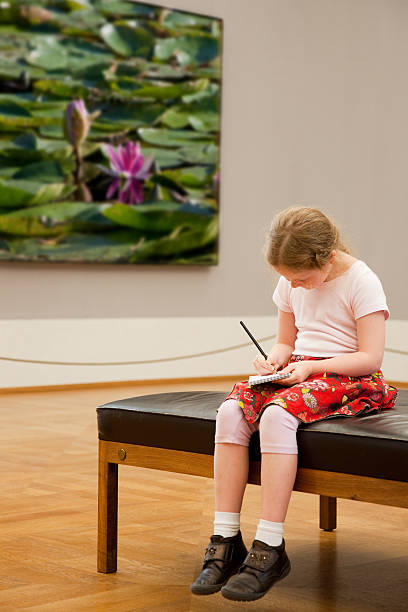 istock Girl at the museum 471206655
