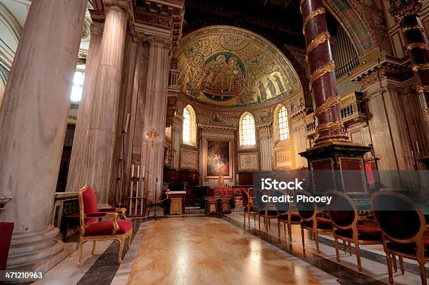 Photo libre de droit de À Lintérieur De Santa Maria Maggiore Hdr banque d'images et plus d'images libres de droit de Affaires Finance et Industrie - Affaires Finance et Industrie, Architecture, Art