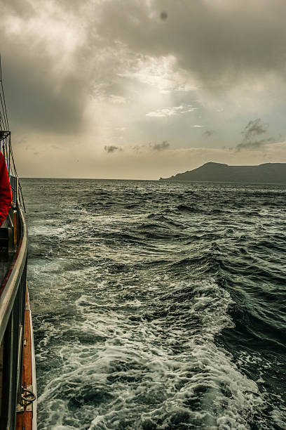 istock Boat ride and sea waves 471217352