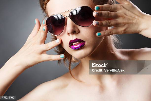Beauty Portrait Of Model Wearing Sunglasses Stock Photo - Download Image Now - 20-24 Years, 2015, Adult