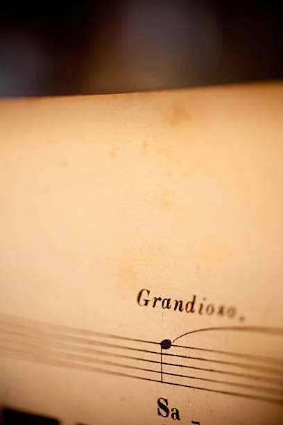 istock Musical Grandioso or grandly 471221413