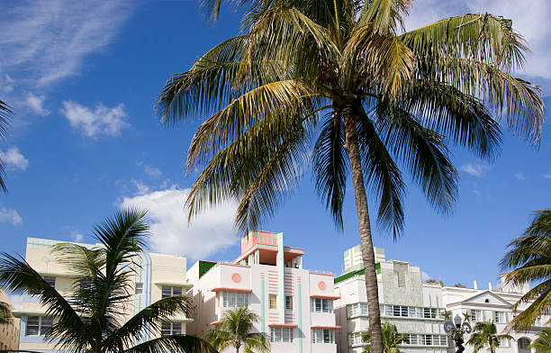 istock Art Deco style on Ocean Drive, South Beach 471222693