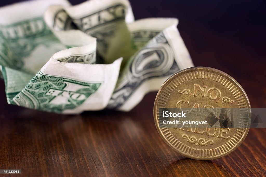 Оплата наличными деньгами не разрешается - Стоковые фото Американская валюта роялти-фри