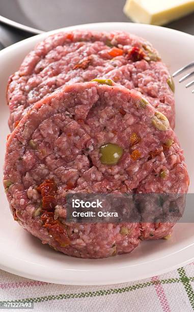 Hamburger Carne Cruda - Fotografie stock e altre immagini di Burro - Burro, Carne, Carne rossa