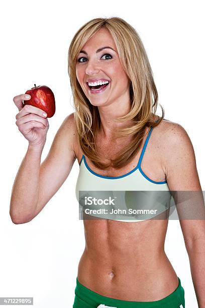 健康的な女性はリンゴを食べる - 1人のストックフォトや画像を多数ご用意 - 1人, 20-24歳, 20代