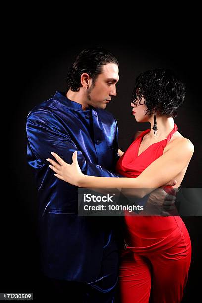 Danza Di Passione Tango - Fotografie stock e altre immagini di Tango - Ballo - Tango - Ballo, Abbracciare una persona, Abilità