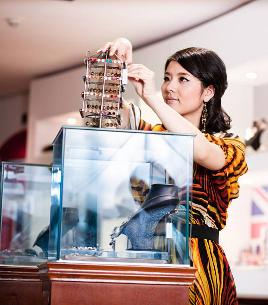 istock Jewelry shopping 471230903