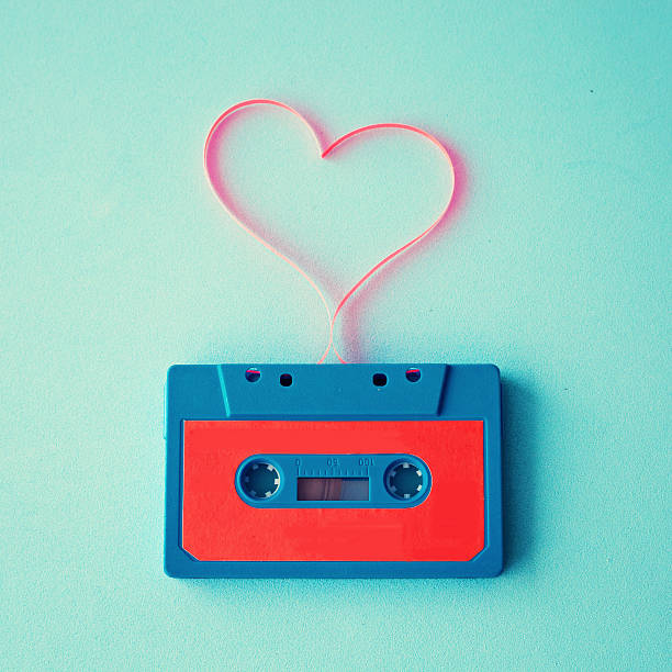 istock Vintage cassette and heart 471231122