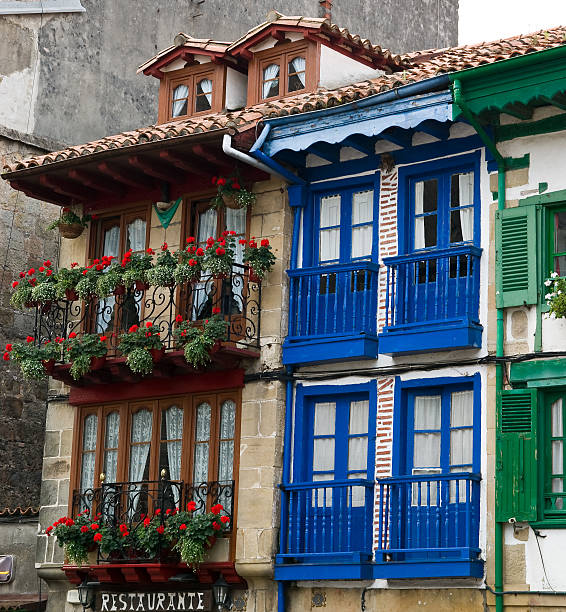 istock Hondarribia houses 471235235