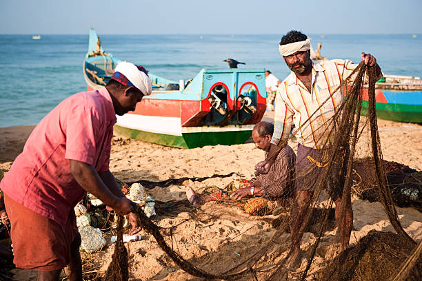 istock Indian fishermen 471238793