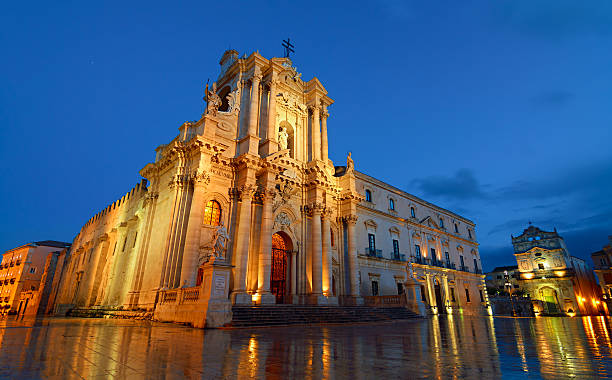 istock Blue Hour Piazza Duomo - Syracuse - Unesco World Heritage 471240208