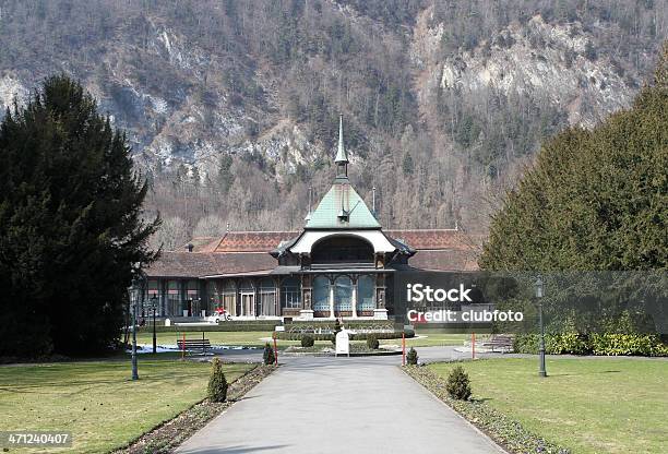 El Casino Edificio En Interlaken Suiza Foto de stock y más banco de imágenes de Alpes Europeos - Alpes Europeos, Alpes suizos, Arquitectura exterior