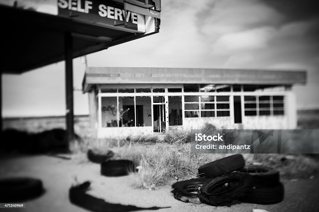 Verlassenen gas station - Lizenzfrei Alt Stock-Foto