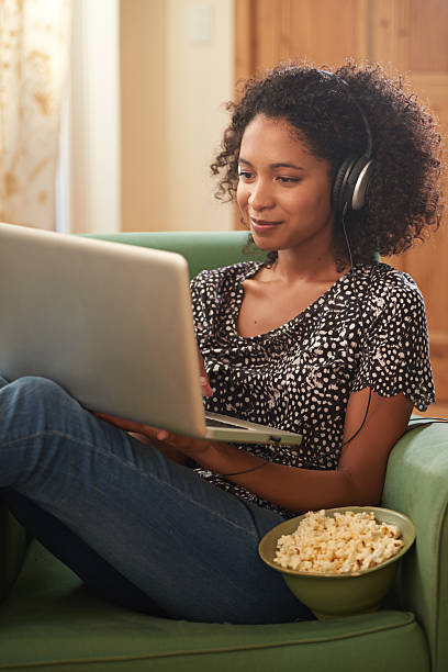 istock Chilling with a movie 471246646