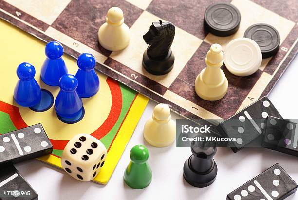 Brettspieledetail Stockfoto und mehr Bilder von Brettspiel - Brettspiel, Teilabschnitt, Würfel - Glücksspiel