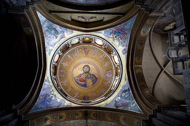 istock Basilica of the Holy Sepulchre, Jerusalem 471285111