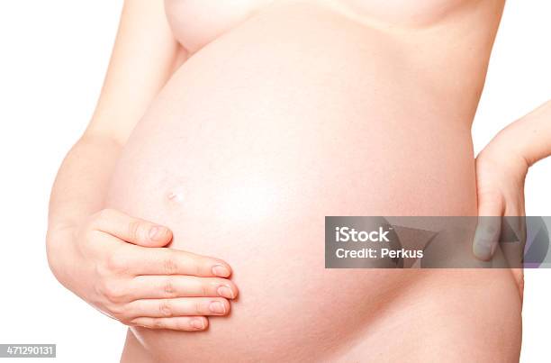 Schwangere Frau Stockfoto und mehr Bilder von Abwarten - Abwarten, Erwachsene Person, Erwartung