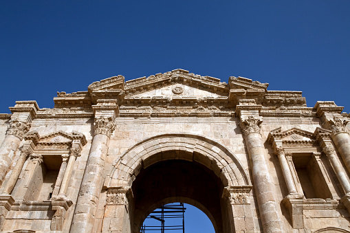 Hadrian's Arch tom commemorate Emperor Hadrians visit to Jerash, Jordan