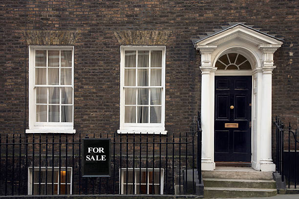 istock House for sale 471295257