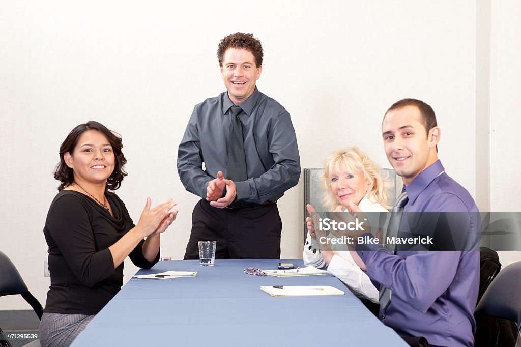 Business-team geben applaudiert. - Lizenzfrei Aktiver Senior Stock-Foto