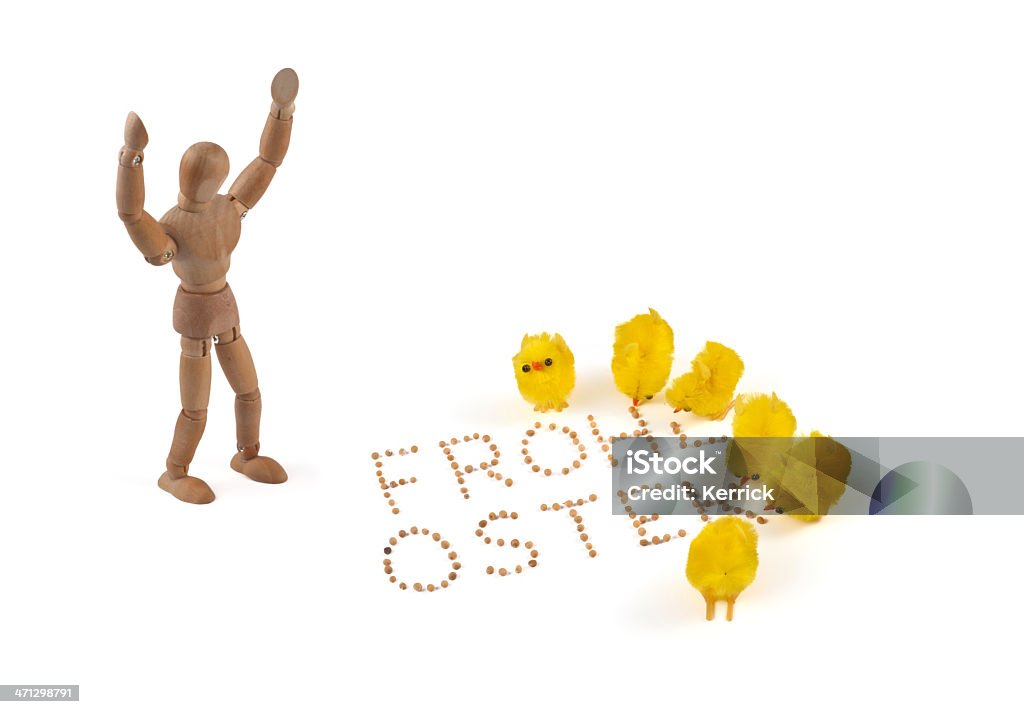 Wielkanoc piskląt wybierając słowo "Frohe Ostern” - Zbiór zdjęć royalty-free (Alfabet)