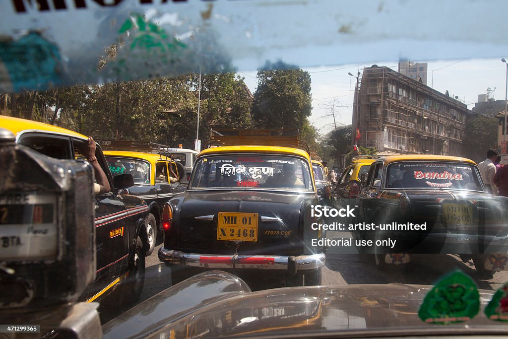 Hora pico en Mumbai - Foto de stock de Arquitectura exterior libre de derechos