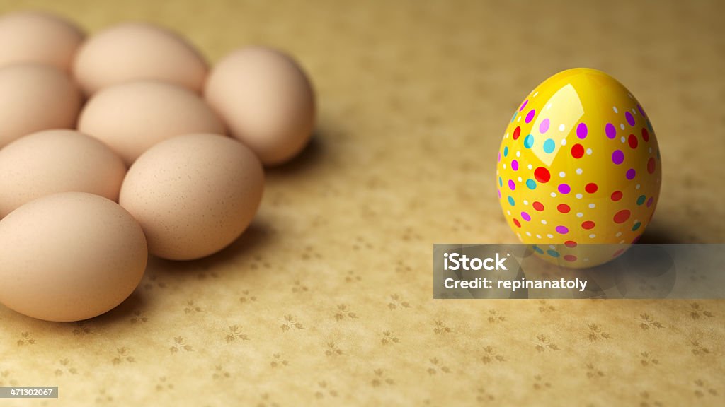 Oeuf de Pâques peint vs des œufs. Être comme aucun autre. - Photo de Aliment libre de droits