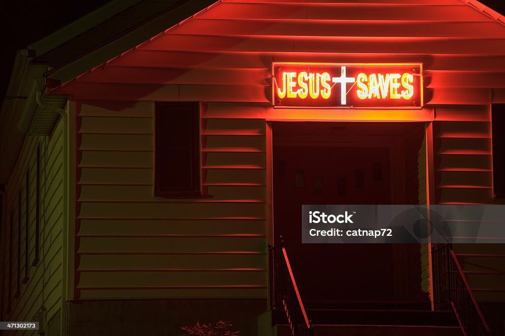 교회 도어 야간에만, 예수스 선택하면 빨간색으로 네온 - 로열티 프리 교회 스톡 사진