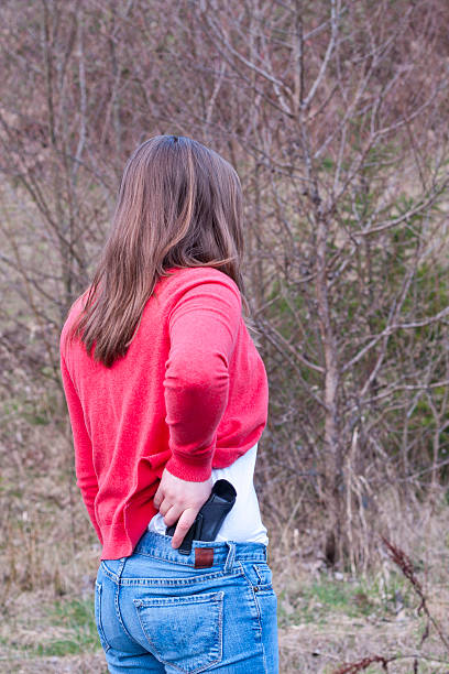 570+ Portación Oculta De Arma Fotos Fotografías de stock, fotos e