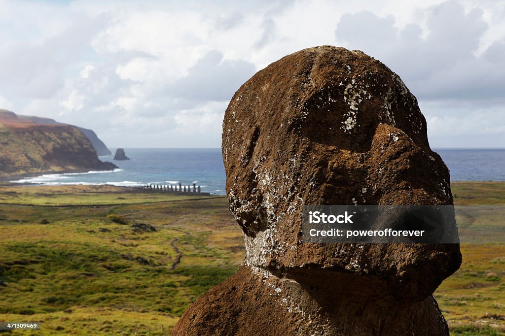 Tukuturi de Rano Raraku Quarry-Ilha de Páscoa - Foto de stock de Praia royalty-free