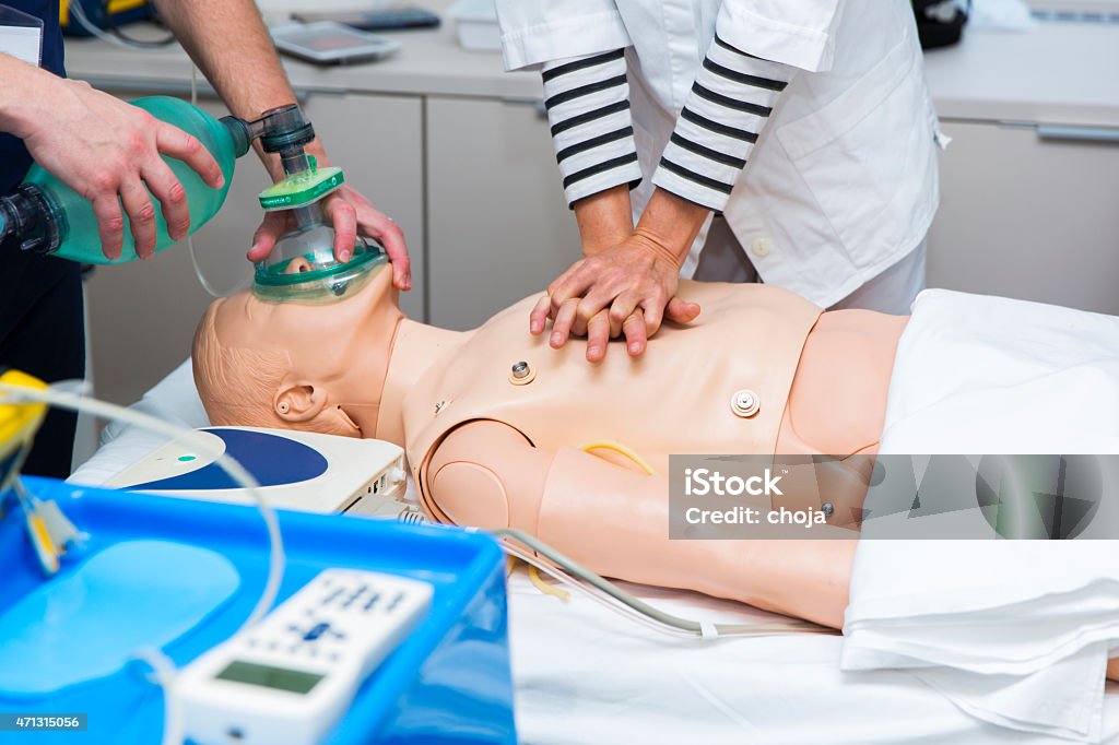 CPR seminar,mechanical ventilation and heart massage of dummy CPR Stock Photo