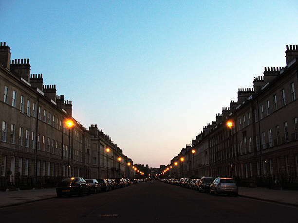istock Summer Sunset at Great Pulteney Street 471315064
