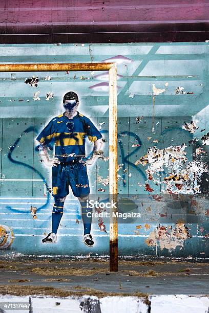 Graffiti Di Football - Fotografie stock e altre immagini di Giocare - Giocare, Argentina - America del Sud, Buenos Aires
