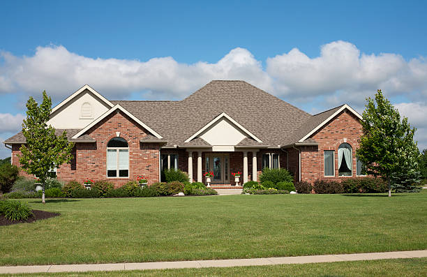 istock Large modern suburban house with a large garden 471317909